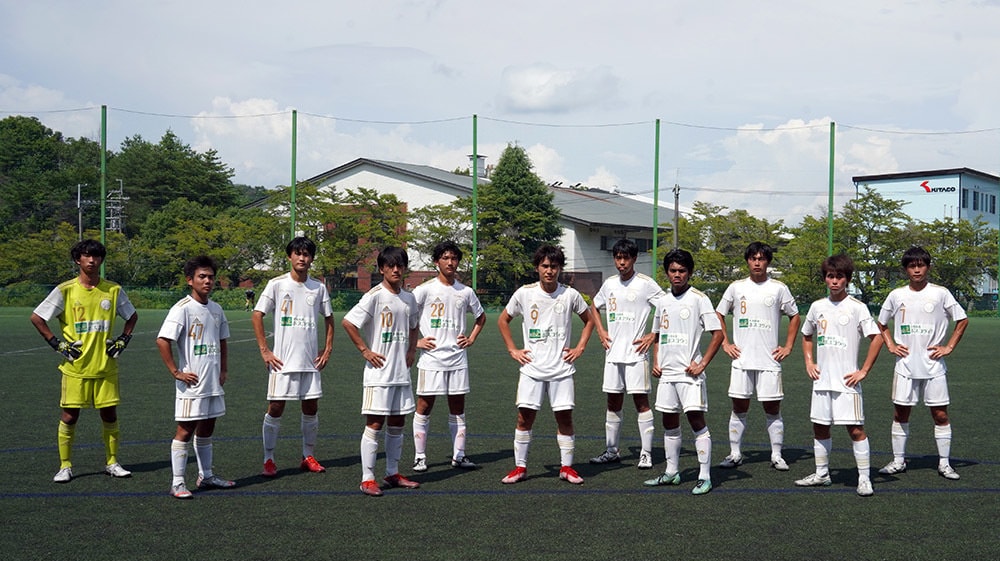 興津大三　DAIZO　FOOTBALL　FAMILLIAR SOCCER サッカー　フットボール　ファミリア　だいぞう　おきつ　静岡　清水　島田　shimada しまだ　あかでみー　奈良　山辺高校　ボスコヴィラ　ボスコビラ　山辺高校　選手権　ユース　ジュニアユース　ユース　中学生　小学生　サッカースクール　淡路島　清水商業　清商　サッカー部　優勝　全日本　陸上　兵庫　プロ　Jリーガー　大和高原　アルトラ　あるとら
